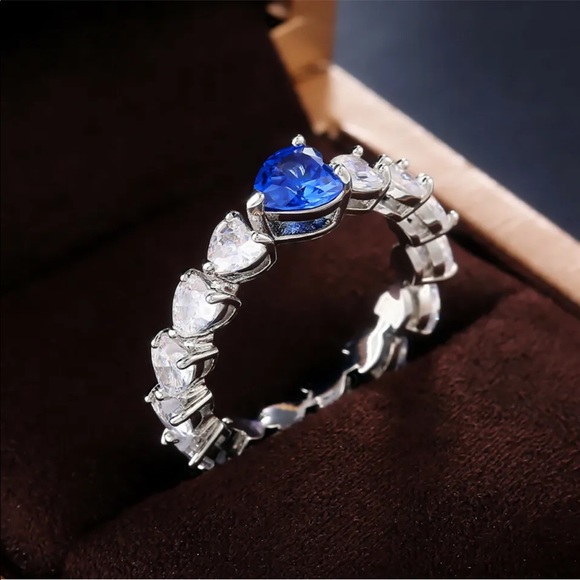 New 925 Pretty Heart Cubic Zircon Women sapphire Ring - Picture 4 of 5